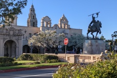 Another view of the Central Plaza, known as Prado