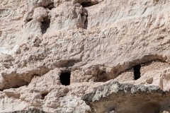 Lots of smaller caves 