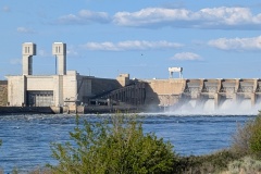 Lock at the west side of dam - gate is closed