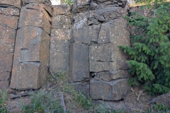 More basalt columns