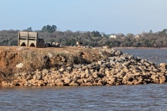 You can see the two geese we were close to on the jetty