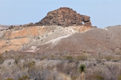 Looks like a pile of rocks with an arch