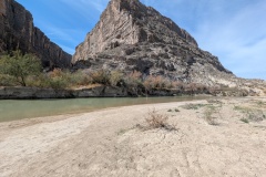 View of the Rio Grande River heading east