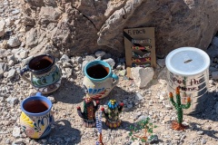 Things for tourists, trusted donations.