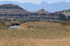 My photo, compare the peaks with the display panel before this. Chisos mountain peaks on the farthest range.